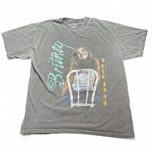 Britney Spears 1999 Tour T-shirt - Medium/Large - Picture 1 of 6